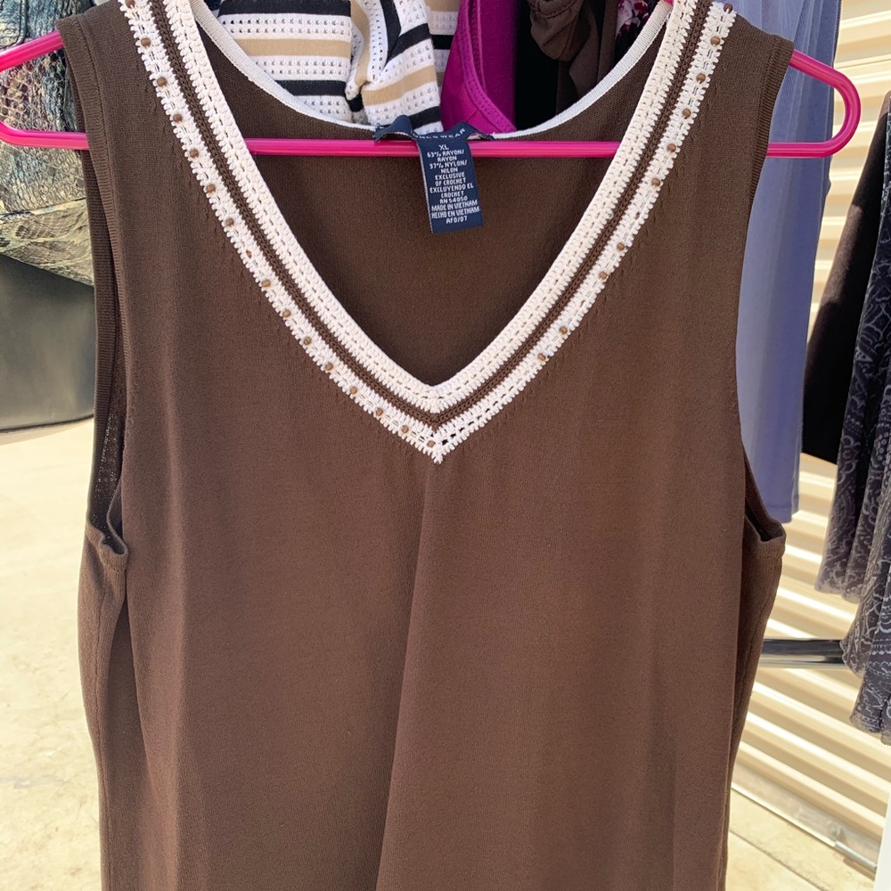 Brown V-neck Tank-Top